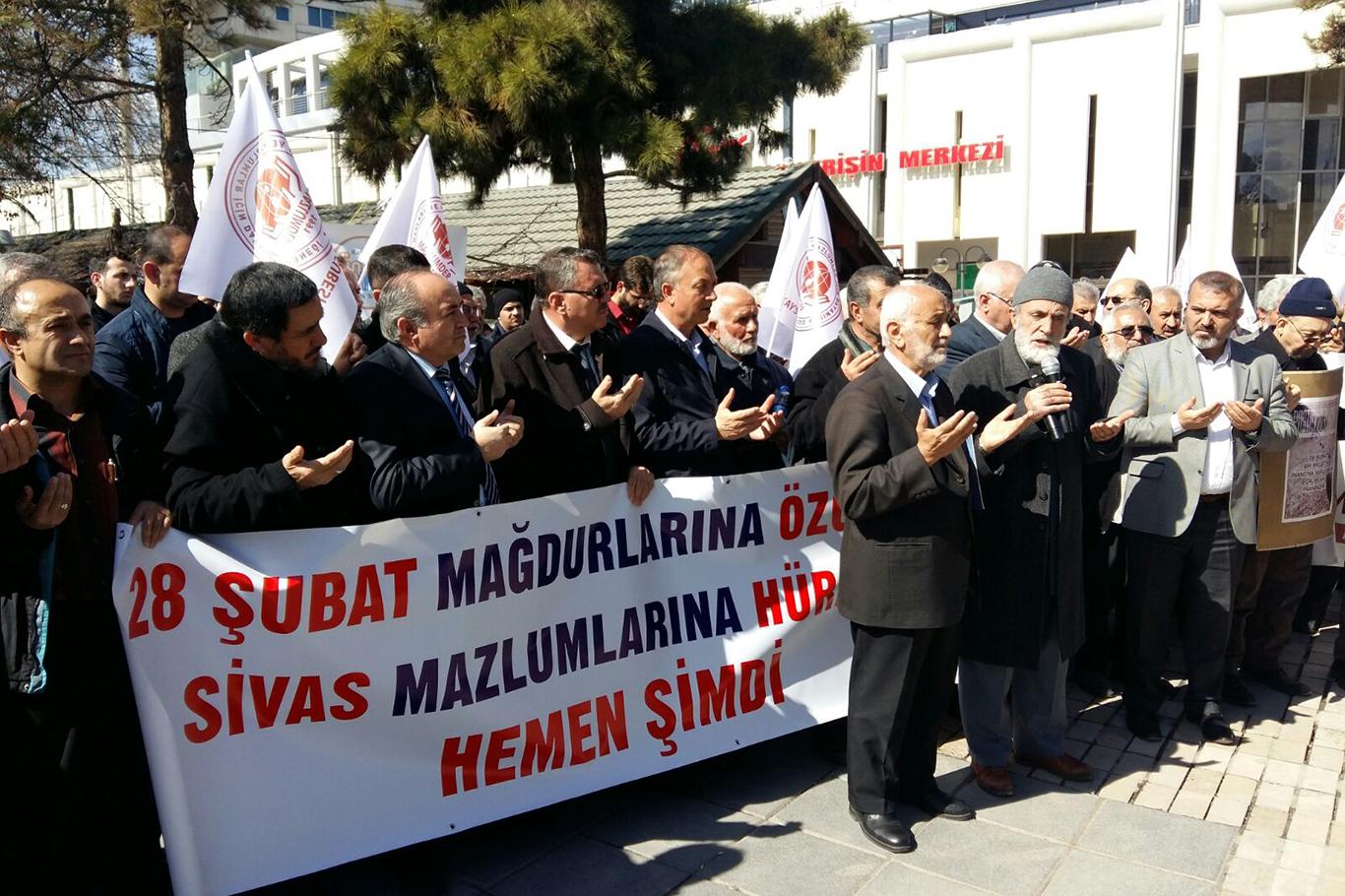 Kayseri'de 28 Şubat protestosu